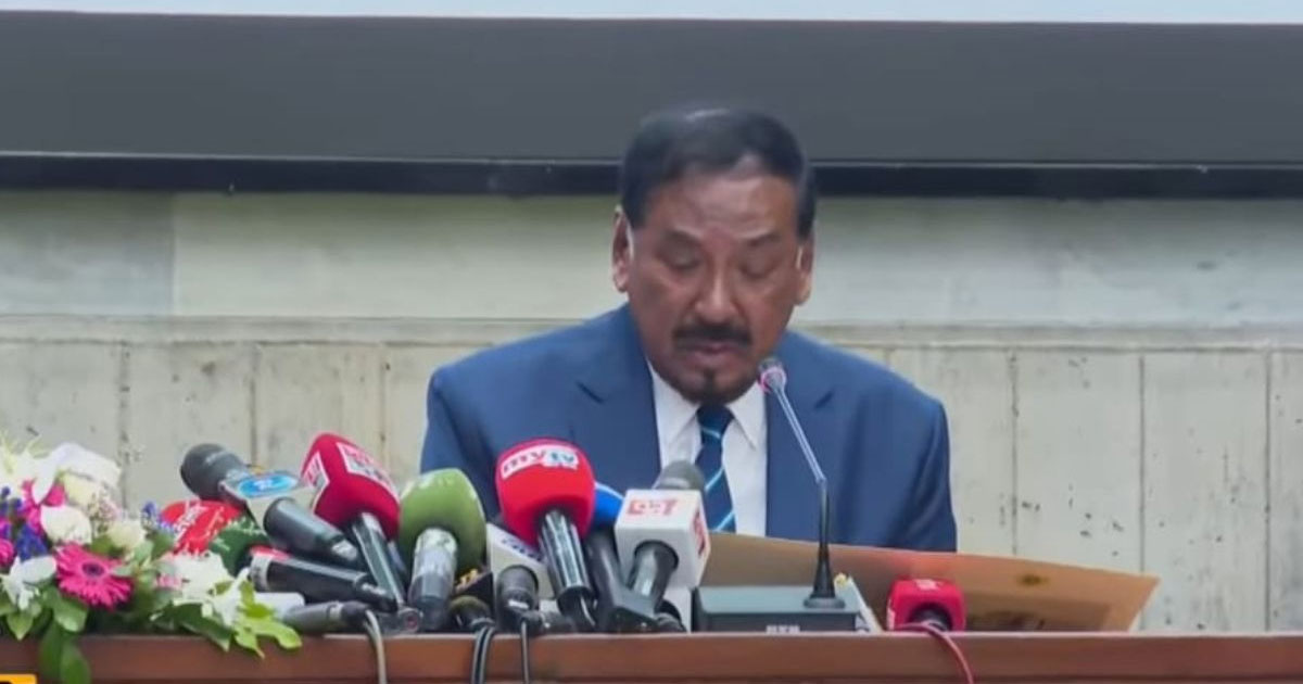রাষ্ট্রপতি সাহাবুদ্দিনের পদত্যাগপত্র গ্রহণ, ভারপ্রাপ্ত রাষ্ট্রপতির দায়িত্ব নিলেন স্পিকার রাষ্ট্রপতি সাহাবুদ্দিনের পদত্যাগপত্র গ্রহণ, ভারপ্রাপ্ত রাষ্ট্রপতির দায়িত্ব নিলেন স্পিকার