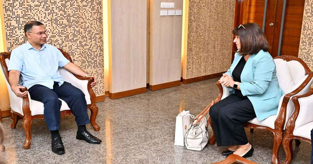 ‘জনগণের সাংবিধানিক অধিকার ও প্রয়োজনীয় সেবা নিশ্চিতে কাজ করছে সরকার’